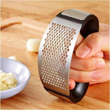 EASY GARLIC PRESS